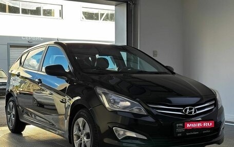 Hyundai Solaris II рестайлинг, 2015 год, 960 000 рублей, 3 фотография