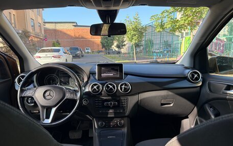 Mercedes-Benz B-Класс, 2012 год, 1 700 000 рублей, 2 фотография