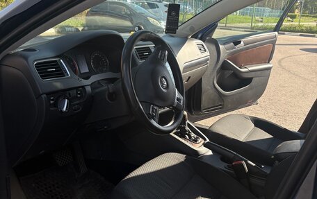 Volkswagen Jetta VI, 2012 год, 690 000 рублей, 11 фотография
