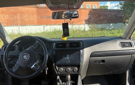 Volkswagen Jetta VI, 2012 год, 690 000 рублей, 8 фотография