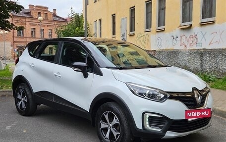 Renault Kaptur I рестайлинг, 2021 год, 1 137 000 рублей, 2 фотография