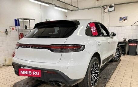 Porsche Macan I рестайлинг, 2022 год, 6 790 000 рублей, 2 фотография