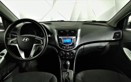 Hyundai Solaris II рестайлинг, 2012 год, 495 000 рублей, 12 фотография