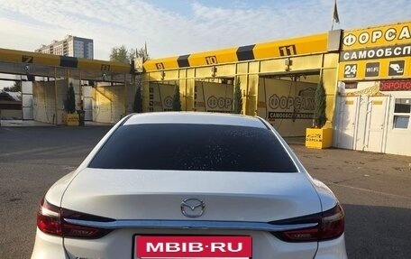 Mazda 6, 2019 год, 2 200 000 рублей, 5 фотография