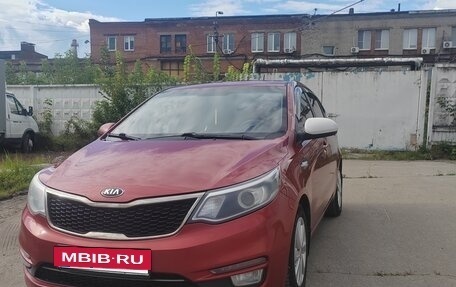 KIA Rio III рестайлинг, 2017 год, 989 000 рублей, 3 фотография