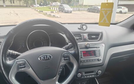 KIA Rio III рестайлинг, 2017 год, 989 000 рублей, 14 фотография