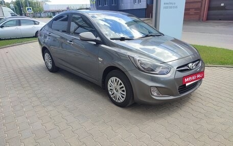 Hyundai Solaris II рестайлинг, 2013 год, 870 000 рублей, 6 фотография