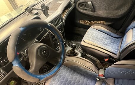 Daewoo Nexia I рестайлинг, 1999 год, 140 000 рублей, 8 фотография