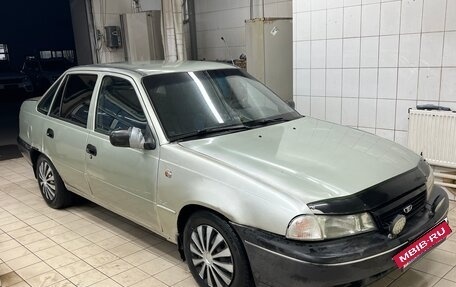 Daewoo Nexia I рестайлинг, 1999 год, 140 000 рублей, 2 фотография