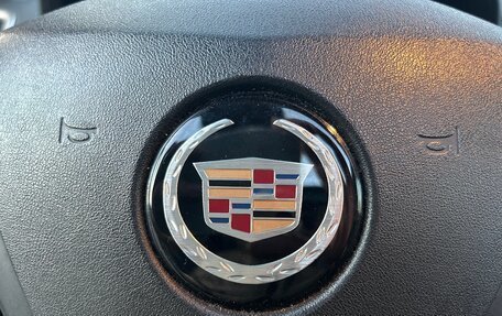 Cadillac SRX II рестайлинг, 2007 год, 840 000 рублей, 39 фотография