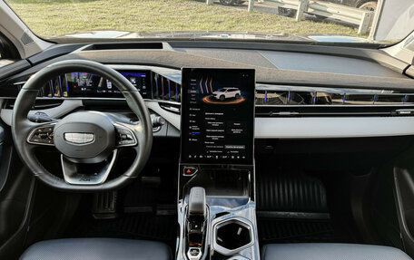Geely Atlas, 2024 год, 2 747 000 рублей, 12 фотография