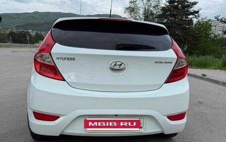 Hyundai Solaris II рестайлинг, 2013 год, 700 000 рублей, 7 фотография