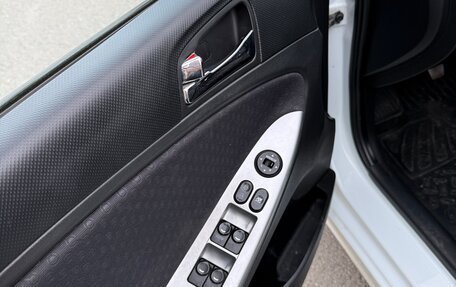 Hyundai Solaris II рестайлинг, 2013 год, 700 000 рублей, 3 фотография