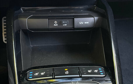 KIA Stonic, 2020 год, 1 599 000 рублей, 16 фотография