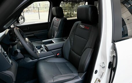 Toyota Sequoia, 2025 год, 14 990 000 рублей, 28 фотография