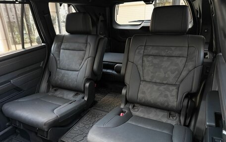 Toyota Sequoia, 2025 год, 14 990 000 рублей, 30 фотография