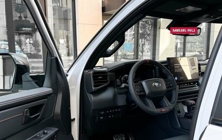 Toyota Sequoia, 2025 год, 14 990 000 рублей, 19 фотография