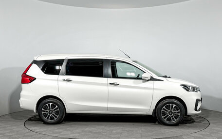 Suzuki Ertiga II, 2022 год, 1 990 000 рублей, 4 фотография