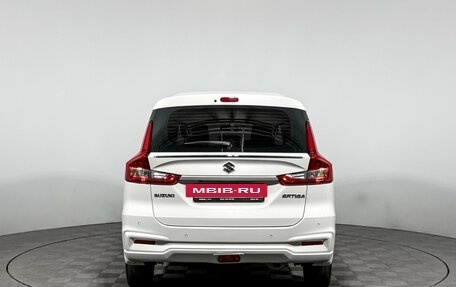 Suzuki Ertiga II, 2022 год, 1 990 000 рублей, 6 фотография
