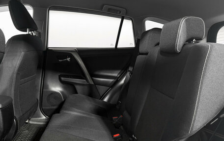 Toyota RAV4, 2016 год, 1 930 000 рублей, 12 фотография