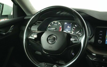 Skoda Octavia IV, 2020 год, 2 300 000 рублей, 16 фотография