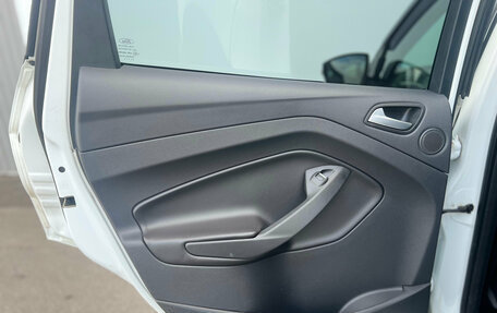 Ford Kuga III, 2015 год, 1 050 000 рублей, 17 фотография