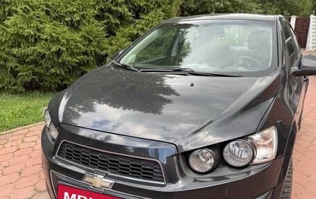 Chevrolet Aveo III, 2013 год, 700 000 рублей, 1 фотография