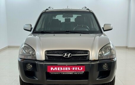 Hyundai Tucson III, 2008 год, 880 000 рублей, 2 фотография