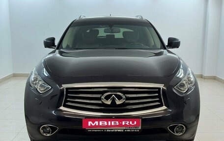 Infiniti QX70, 2014 год, 2 850 000 рублей, 2 фотография