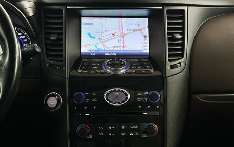 Infiniti QX70, 2014 год, 2 850 000 рублей, 7 фотография