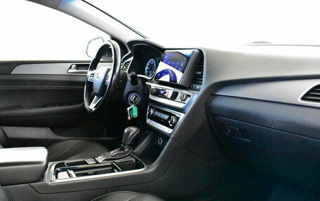 Hyundai Sonata VII, 2019 год, 1 100 000 рублей, 11 фотография
