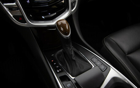 Cadillac SRX II рестайлинг, 2013 год, 1 799 000 рублей, 16 фотография