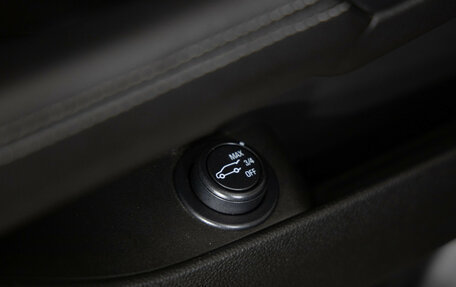Cadillac SRX II рестайлинг, 2013 год, 1 799 000 рублей, 34 фотография