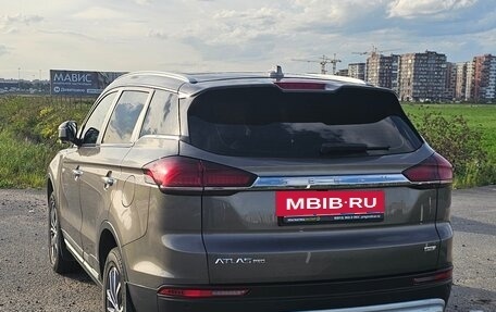 Geely Atlas, 2023 год, 2 150 000 рублей, 4 фотография
