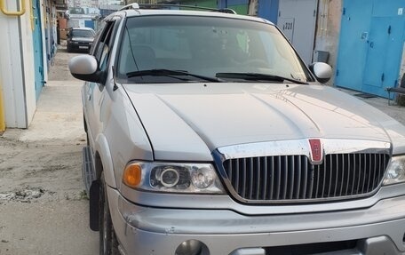 Lincoln Navigator, 2000 год, 980 000 рублей, 4 фотография