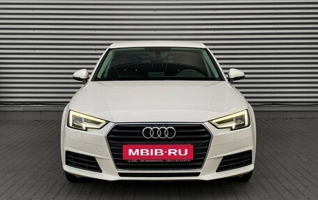 Audi A4, 2018 год, 2 500 000 рублей, 2 фотография