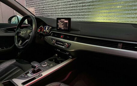 Audi A4, 2018 год, 2 500 000 рублей, 10 фотография