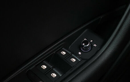 Audi A4, 2018 год, 2 500 000 рублей, 12 фотография