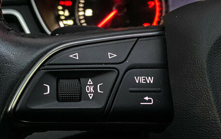 Audi A4, 2018 год, 2 500 000 рублей, 28 фотография