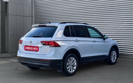 Volkswagen Tiguan II, 2019 год, 2 370 000 рублей, 5 фотография