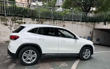 Mercedes-Benz GLA, 2023 год, 2 550 000 рублей, 4 фотография