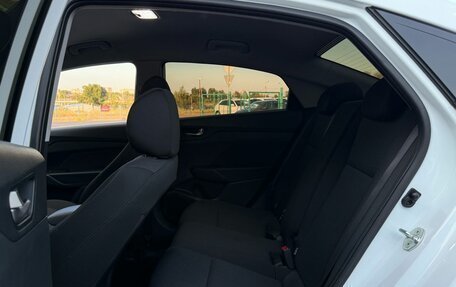 Hyundai Solaris II рестайлинг, 2019 год, 1 379 000 рублей, 15 фотография
