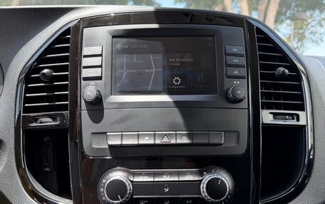 Mercedes-Benz Vito, 2023 год, 3 700 000 рублей, 20 фотография