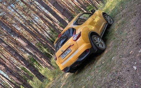 Nissan Juke II, 2014 год, 1 300 000 рублей, 2 фотография