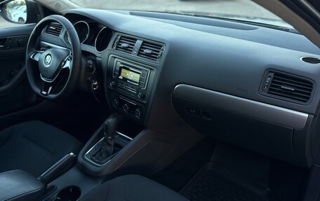 Volkswagen Jetta VI, 2014 год, 1 185 000 рублей, 12 фотография