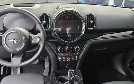 MINI Countryman II (F60), 2023 год, 2 300 000 рублей, 7 фотография