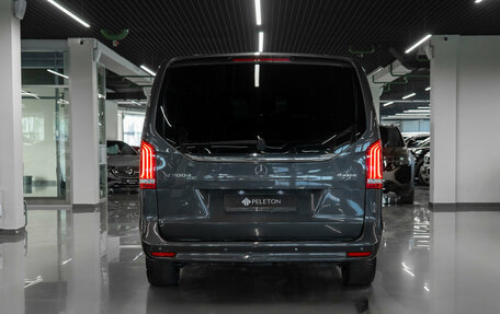 Mercedes-Benz V-Класс, 2021 год, 7 400 000 рублей, 6 фотография
