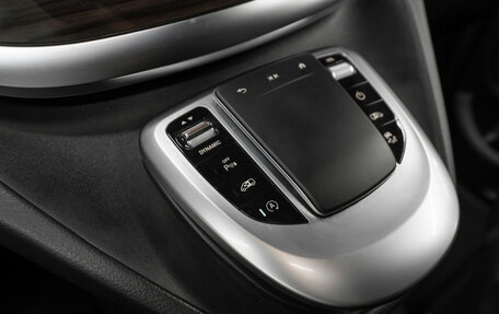Mercedes-Benz V-Класс, 2021 год, 7 400 000 рублей, 25 фотография