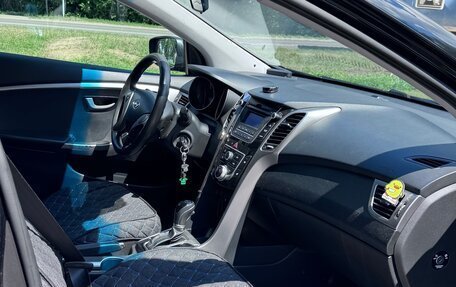 Hyundai i30 II рестайлинг, 2013 год, 800 000 рублей, 4 фотография