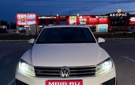 Volkswagen Touareg III, 2016 год, 3 450 000 рублей, 11 фотография